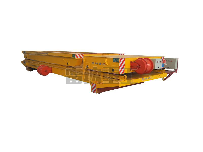 電動(dòng)擺渡車、軌道牽引車和噴漆房軌道車組合